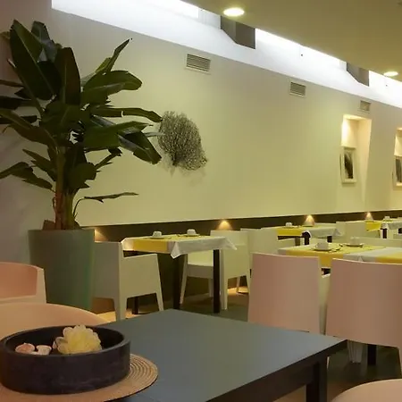 Mc Hotel San José