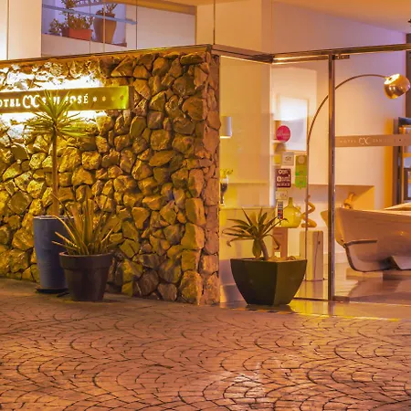 Mc Hotel San José