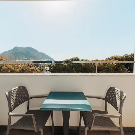 Mc 4* San José